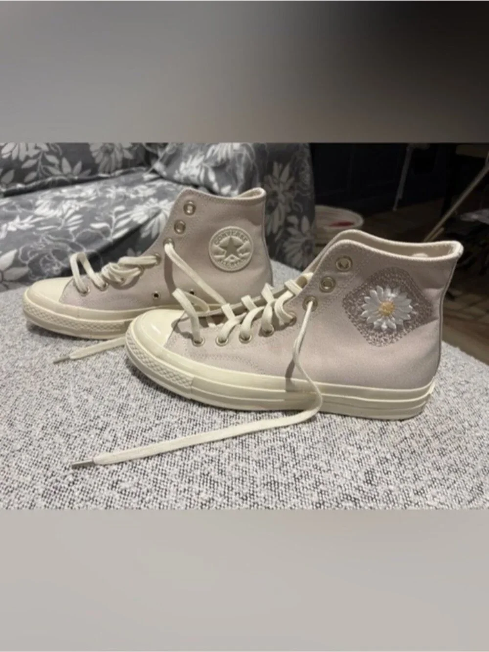 Converse Chuck 70 High 'Festival Florals' shoes - Picture 7 of 8